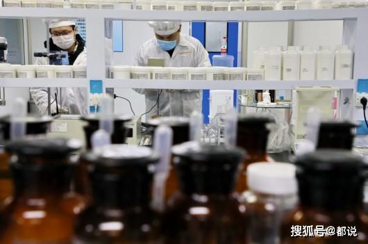 金山這家企業捐贈消毒產品直送武漢方艙